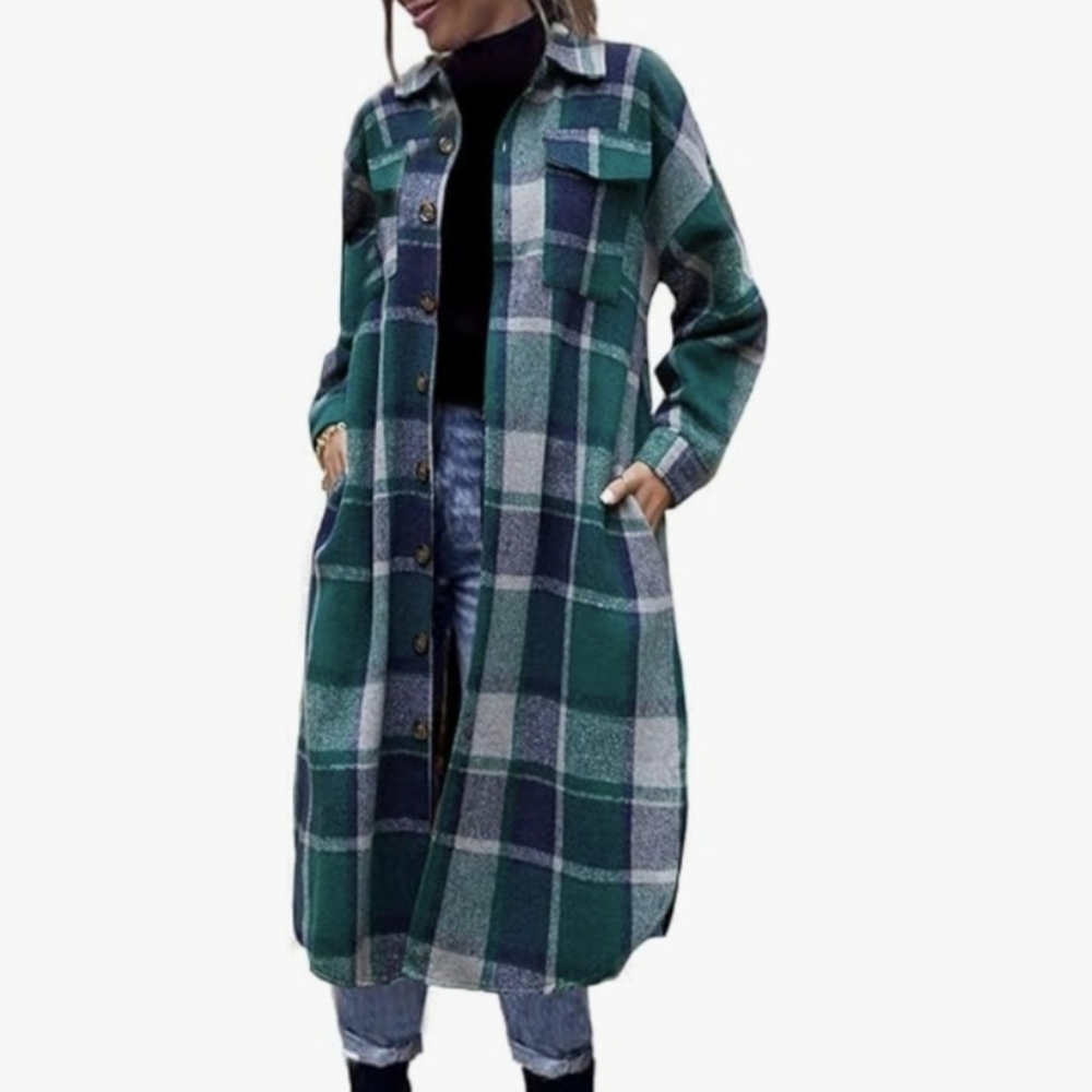 Soft long green and blue women's flannel jacket. Size medium. #flannel #fall